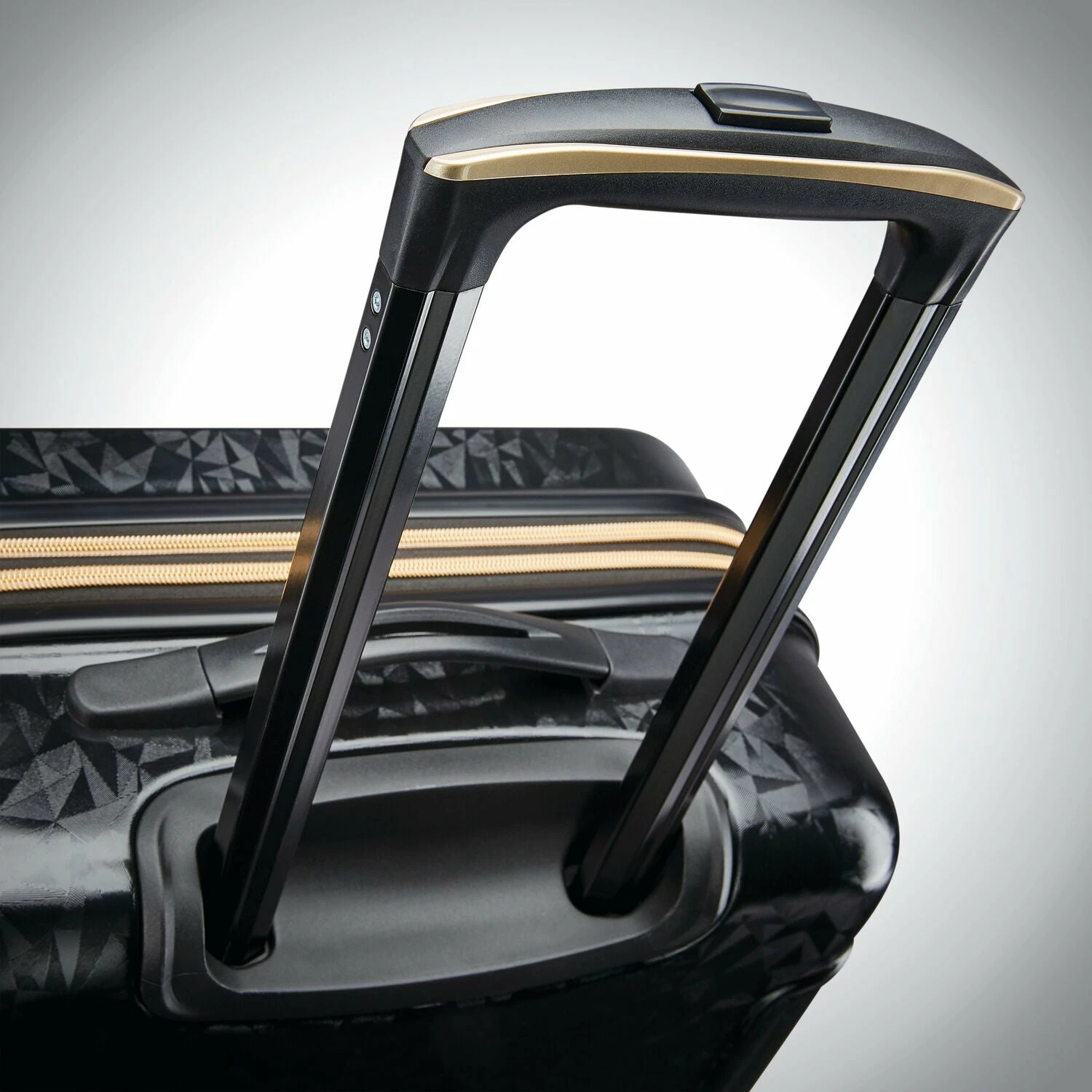 American Tourister Belle Voyage Upright Hardside 78/28 - Image 3