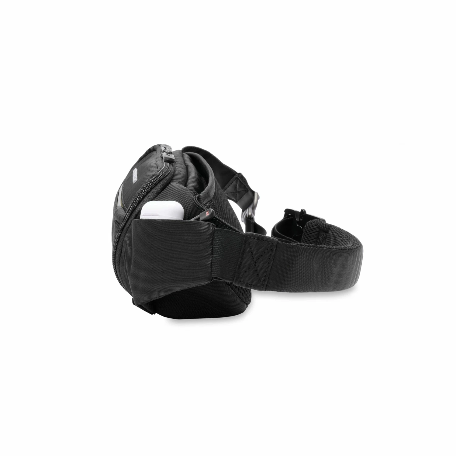 Briggs & Riley HTA Sling Bag - Image 4