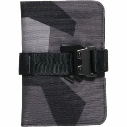 DB Equipment The Varldsvan Passport Cover
