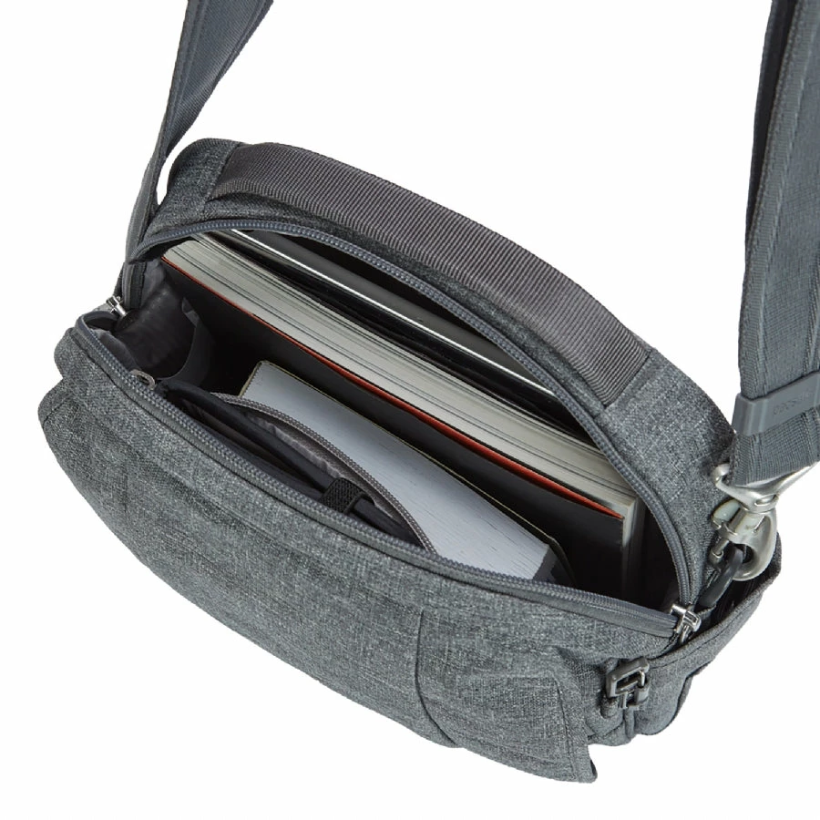 Pacsafe Metrosafe LS200 Anti Theft Shoulder Bag - Image 3